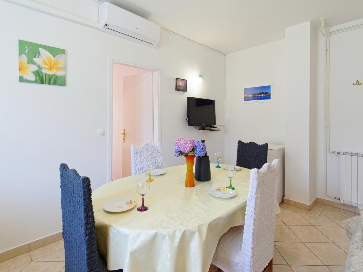 Apartments Marta By Rent Istria Novigrad  Luaran gambar